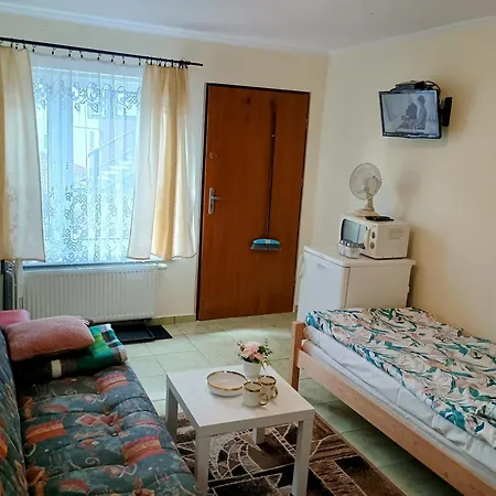 Hawa Guest house *